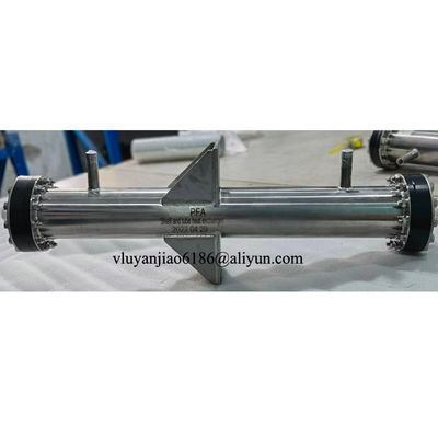 Custom Robust Design PTFE Heat Exchanger With Heavy Duty CPVC Mounting Bracket